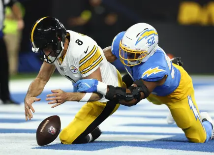 Aaron Rodgers y Steelers caen ante Chargers en crucial duelo de AFC Norte