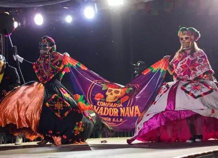 Gana Tampacán concurso regional de huehues en Valles