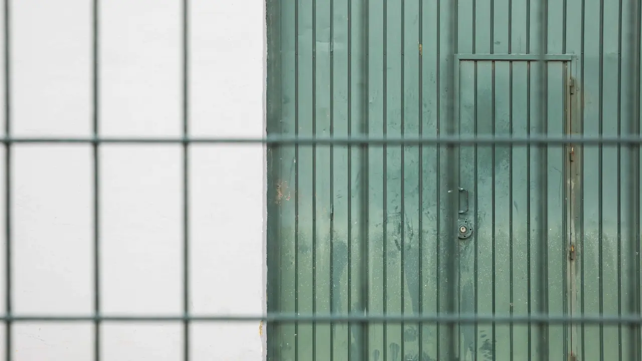 Menores reclutados por el crimen en México son víctimas de un sistema roto