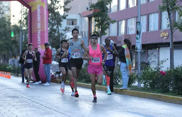 Triunfo keniano en el Medio Maratón