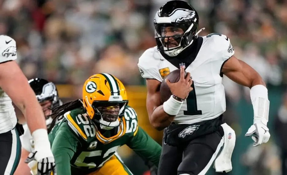 Cerrada victoria de Eagles sobre los Packers