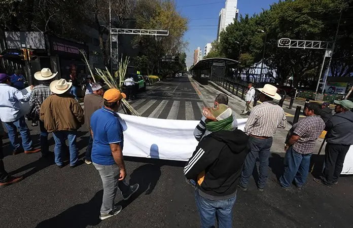 Con bloqueos, cañeros exigen más seguridad