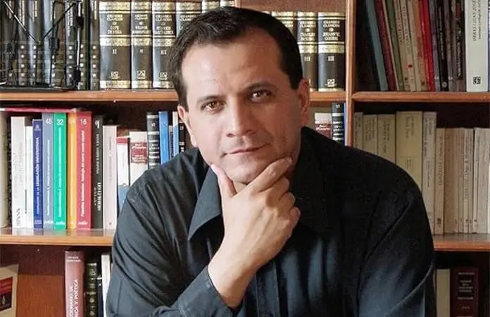 “¡Escribamos una historia de terror!”