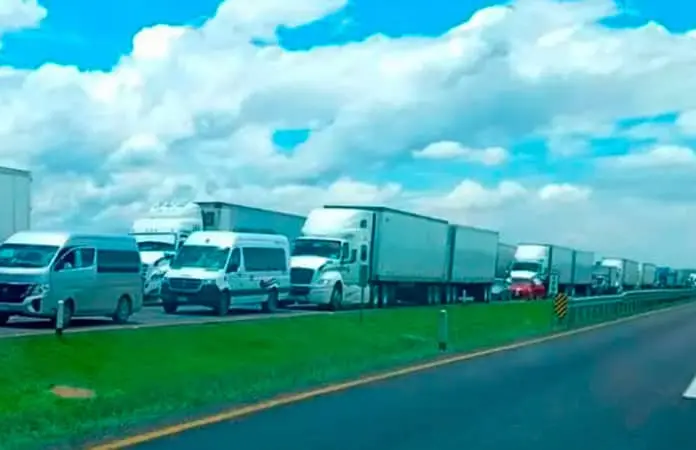 La carretera 57 ya es insuficiente, alerta la IP