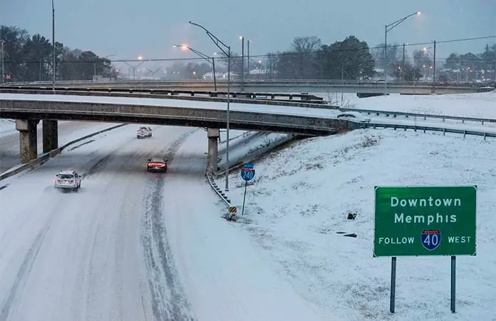 Ola de frío récord impacta en EEUU