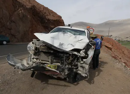 Accidente en Carretera de Perú deja al Menos 37 Muertos y 13 Heridos