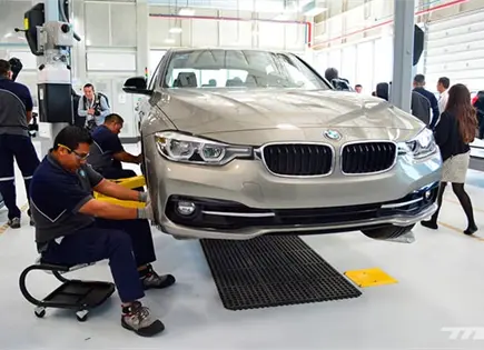 Mediar&aacute; STPS entre sindicato y BMW tras emplazamiento a huelga