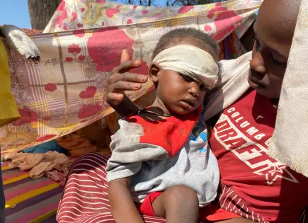 Cientos de niños llegan a campamento de refugiados en Tawila tras violencia en el-Fasher