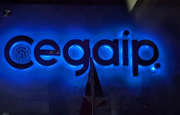 Dependencias siguen cayendo en la opacidad