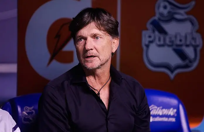 Puebla anuncia cese de Cristante