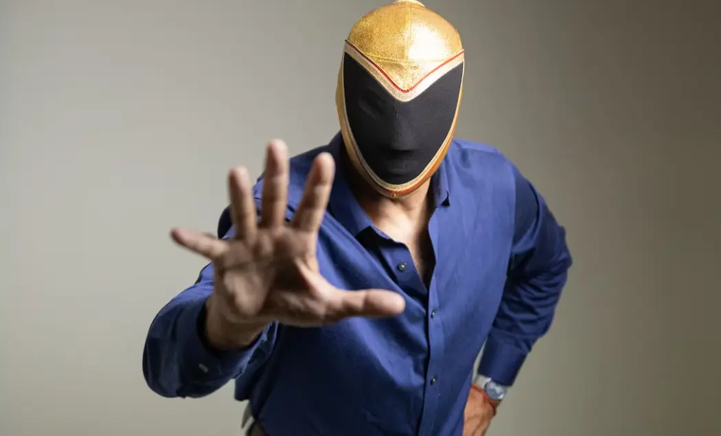 Tinieblas Jr. desata polémica en redes sociales