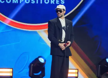 Bad Bunny se alza con el Latin Grammy al álbum del año en 2025