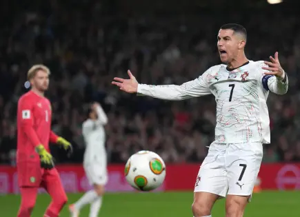 Cristiano Ronaldo espera sanción de la FIFA por tarjeta roja