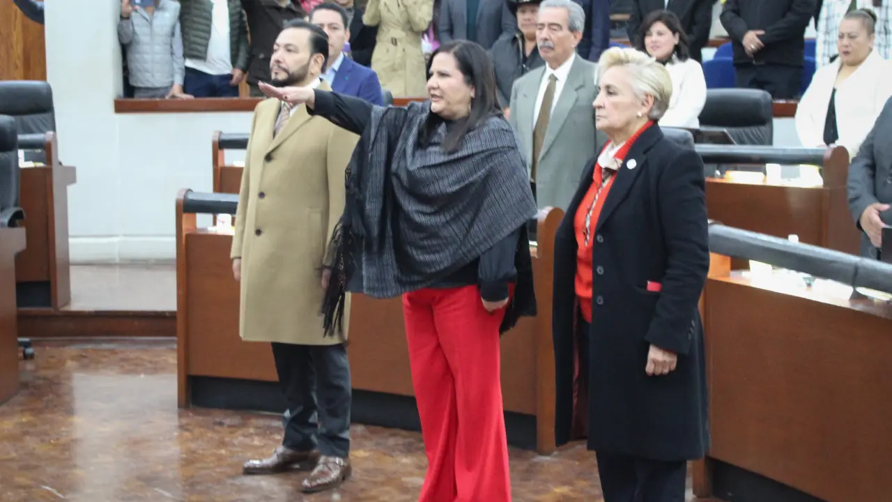 Diputada con licencia nueva presidenta concejal de Villa de Pozos