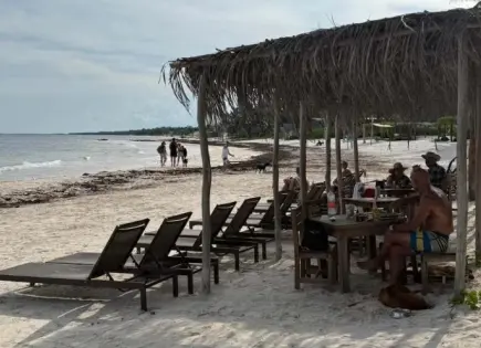 Gobierno federal abre accesos gratuitos a playas de Tulum para enfrentar caída del turismo