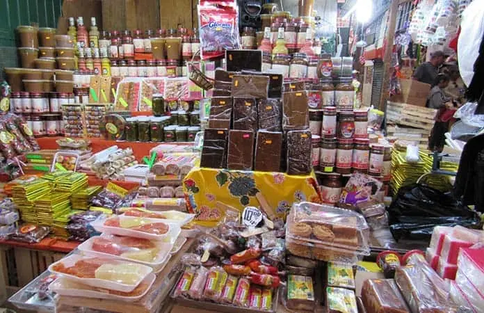 Gobiernos deberán comprarle a PYMES