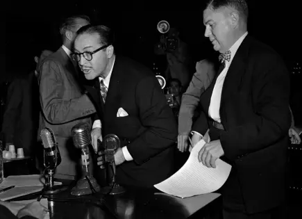 Hija de guionista de Hollywood critica nuevos estándares de enseñanza en Florida