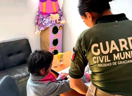 Resguardan a una niñita extraviada, en Hogares FF. CC.