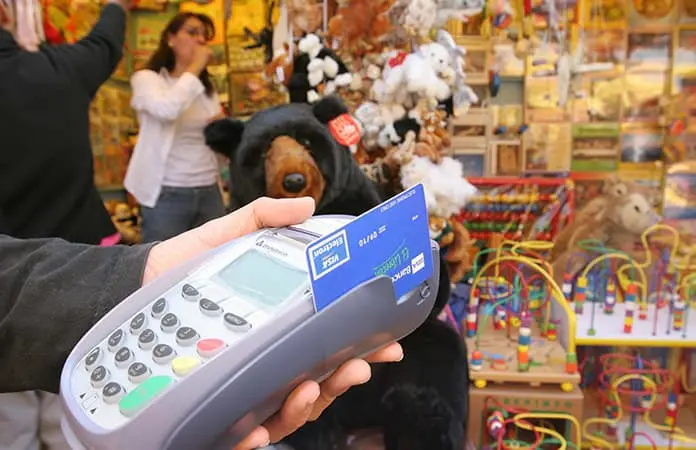 “Tope a las comisiones impulsará el efectivo”