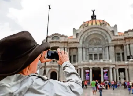 Turismo internacional en México crece 14% en 2025 pese a baja estacional de septiembre