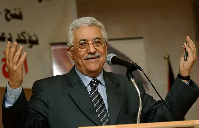 Abás lucha por un rol en Gaza