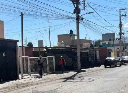 Muere hombre apuñalado en riña de pareja