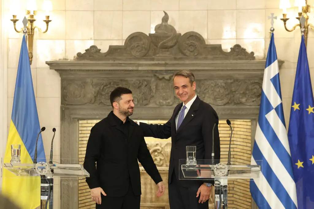 Grecia y Ucrania firman acuerdo para suministro de gas de EU