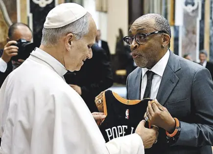 LEÓN XIV EXTIENDE LA ‘ALFOMBRA ROJA’ AL CINE