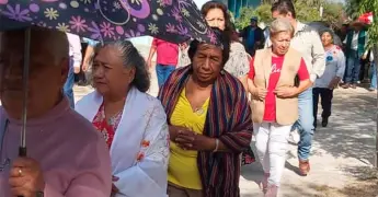 Celebran aniversario de dotación de tierras