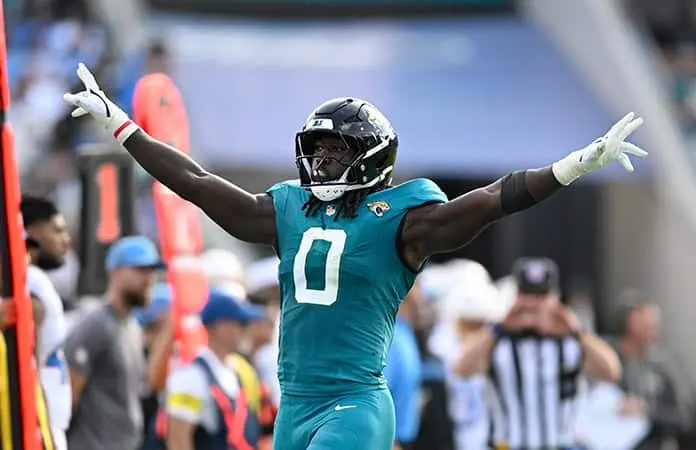 Jaguars se recuperan y aplastan a Chargers