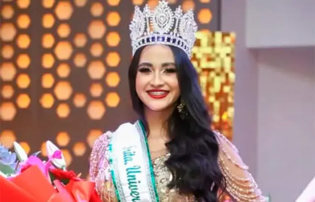 Jaqueline Hernández, electa reina de Azahares