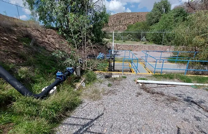 Rehabilitan pozo de agua en Mesa de Conejos