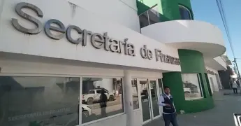 Suspenden servicios en oficinas de Gobierno