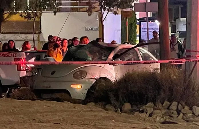 Suman 4 víctimas mortales de accidente en bulevar Españita
