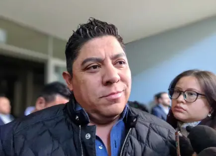 Gallardo busca cerrar filas con Morena en el Congreso
