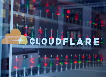 Cloudflare investiga problema que causa interrupciones en red social y juegos online Cloudflare investiga problema que causa interrupciones en red social y juegos online
