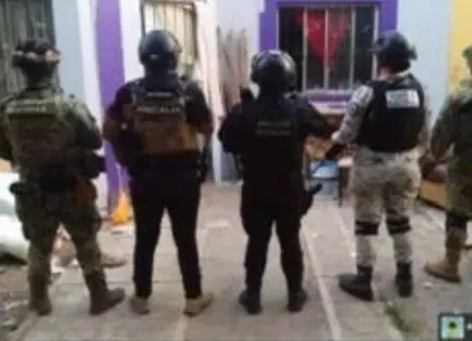 Semar asegura armamento y droga en operativo en Colima