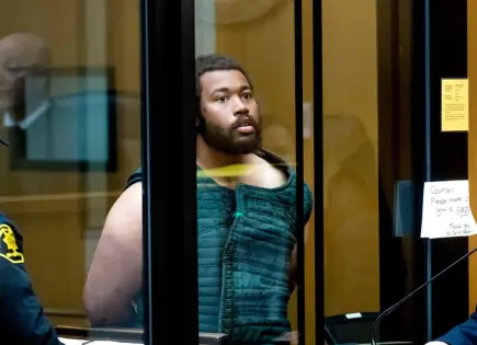 Asesinato en Oakland: Cedric Irving Jr. comparece por muerte de entrenador