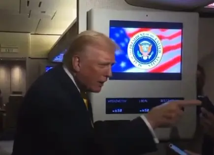 Trump llama cerdita a una periodista en el del Air Force One