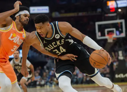 Doc Rivers prevé 2 semanas de baja para Giannis Antetokounmpo por lesión