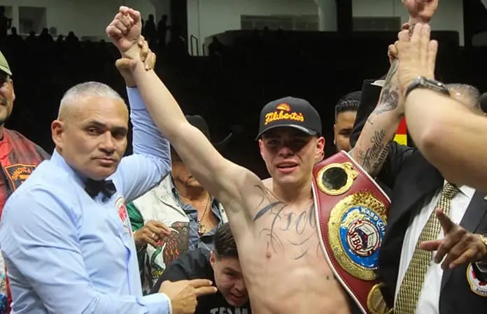 ‘El Ruso’ campeón de Norteamérica WBO