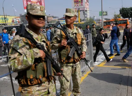 Gobierno peruano destina policía para combatir delincuencia en Lima