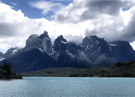México lamenta la muerte de dos senderistas en Torres del Paine