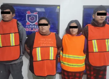 Rescatan a 23 migrantes y caen siete presuntos traficantes