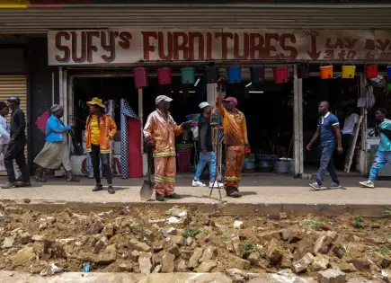 Desfile de seguridad previo a la Cumbre G20 en Johannesburgo