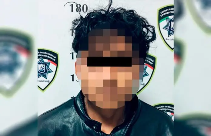 Incautan dos motos robadas, un detenido