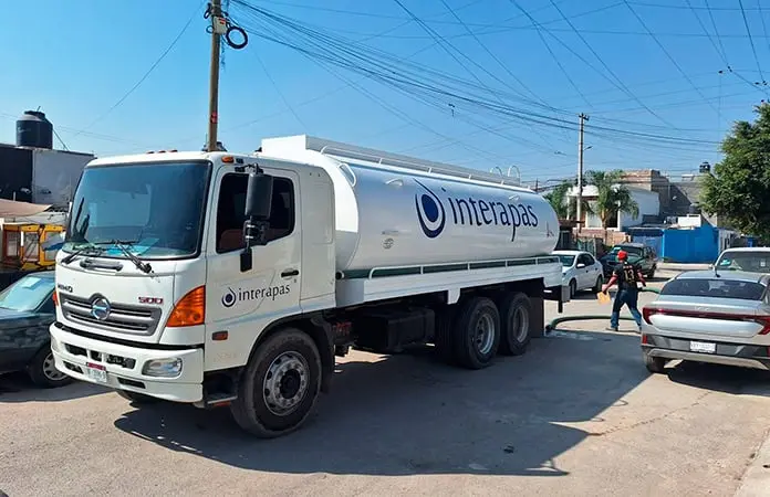 Interapas atiende el desabasto en Pozos