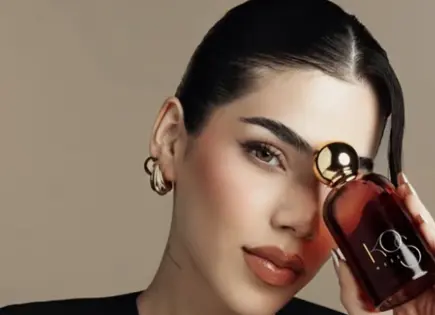 Kenia Os agota su primer perfume: "KOS Essence"