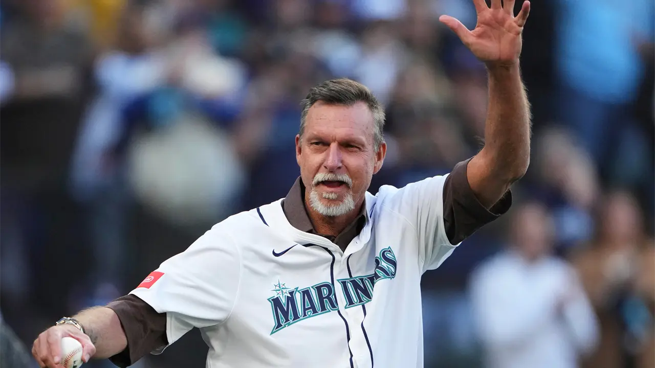 Marineros de Seattle homenajearán a Randy Johnson retirando su icónico número 51