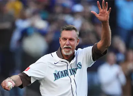 Marineros de Seattle homenajearán a Randy Johnson retirando su icónico número 51